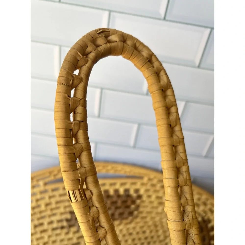 Vintage Large‎ Handwoven Straw Basket with Lid Oval Wicker Storage Tan Brown